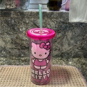 NWT Hello Kitty 20 oz Tumbler w/ Straw Pink Sanrio Travel Cup